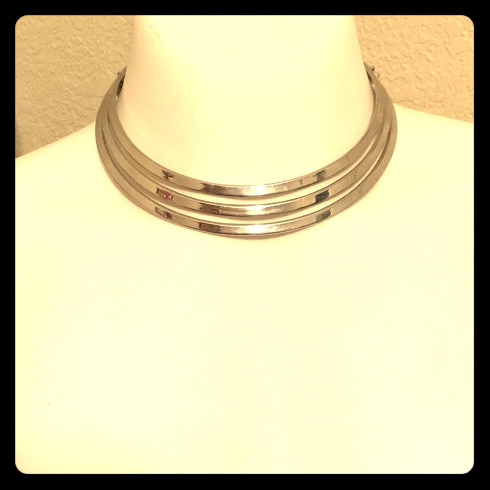 Silver tone metal choker necklace COSPLAY 👻 🎃 💀